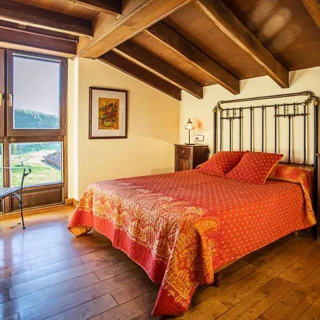 Apartamentos Turisticos Las Nieves Poo De Llanes