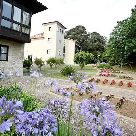 Apartamento Turísticos Nieves Póo