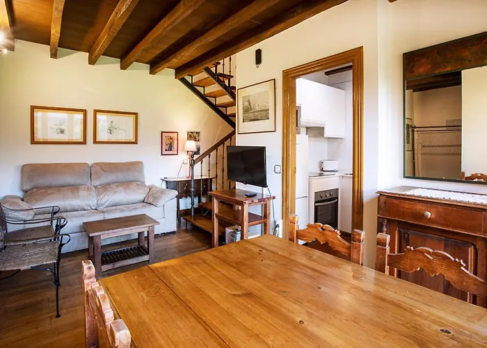 Turísticos Nieves Apartamento Póo