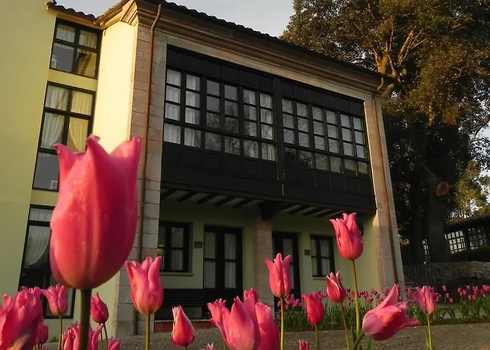 Apartamento Turísticos Nieves Póo