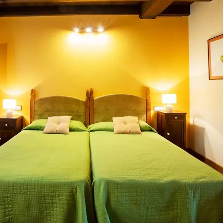 Apartamento Turísticos Nieves Póo